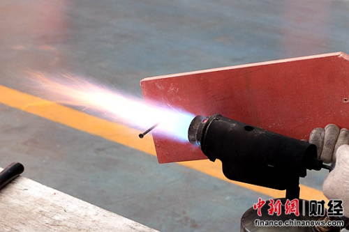 ׿���¸��Ͻ��ĵķ����͸���ʵ��