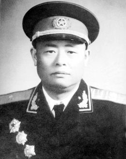 资料图:1955年授衔时的谢振华同志 资料图:1955年授衔时的谢振华同志