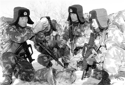 ��������