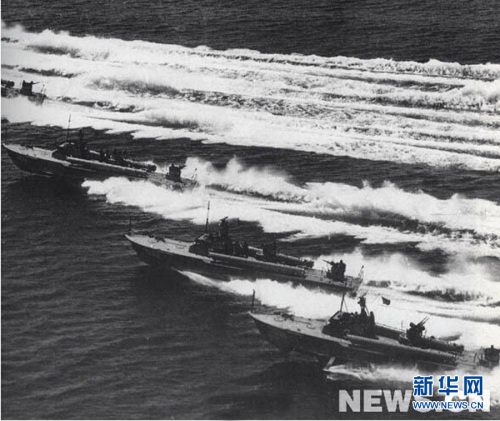 һ��ɽ��ս���ڼ䣬��ž�����ͧ���ӳ���