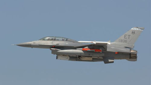 F-16ս״΢Ϳն(MALD-J)