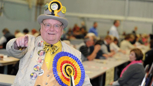 ����ͼ����û��˵�軰�Ĺ��޵�����ѡ�˻��ս���ͬһ��ѡ���������׶��г�Լ��ѷһ�ָ��¡�