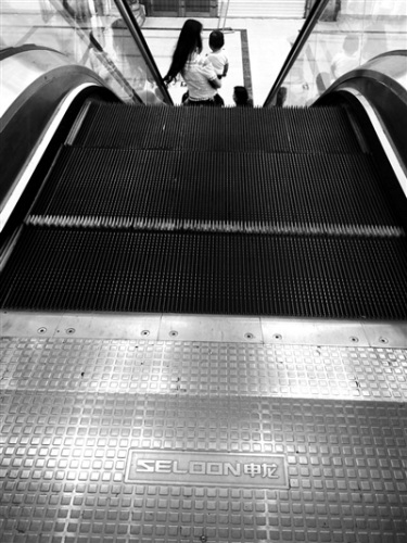 �����鸽��һ�г���������������������ʹ��