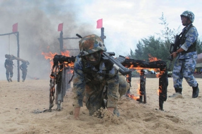 �����ֱ��ڽ��м���ѵ����Ŀ��