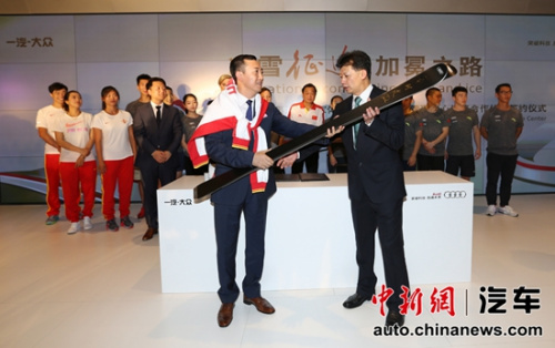 һ��-���ڰµ�������ҵ��ִ�и��ܾ�������������������ֶܾ����˶��������ĸ�������־����������