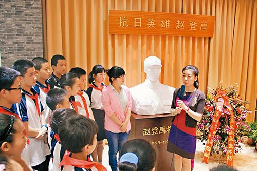 赵登禹将军都充满一腔热血,子女受到最大的教育便是爱国