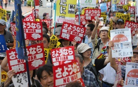 民众抗议现场。 民众抗议现场。