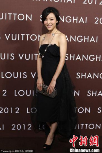 张静初 图片来源:CFP视觉中国(资料图) 张静初 图片来源:CFP视觉中国(资料图)