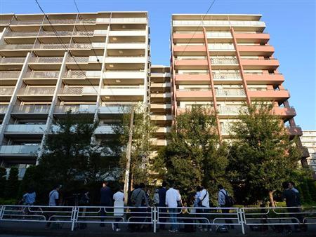 日本一住宅楼出现倾斜,施工或存漏洞。 日本一住宅楼出现倾斜,施工或存漏洞。