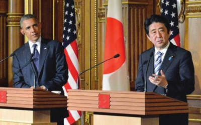 奥巴马或要求安倍(右)说明情况。 奥巴马或要求安倍(右)说明情况。
