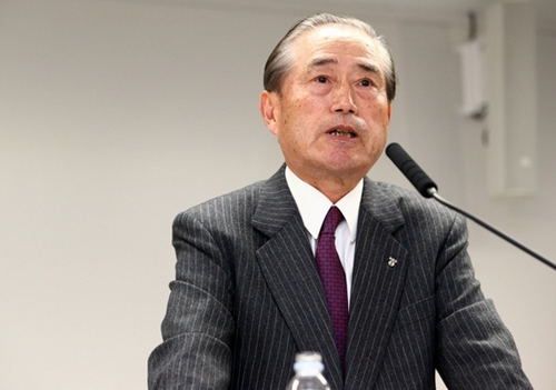 数土文夫。 数土文夫。