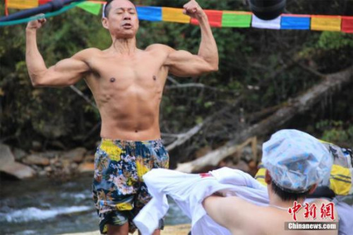 资料图:张丰毅。图片来源:东方IC 版权作品 请勿转载。 资料图:张丰毅。图片来源:东方IC 版权作品 请勿转载。