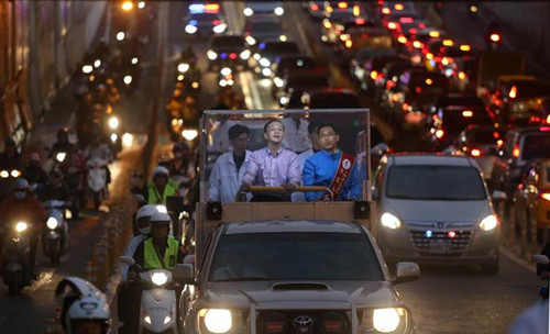 ����֧��Ⱥ����·�ڻ�����ͦ���������쳤�ֱۺ����������֡���ͼ/����ʱ���ӱ����������㣩