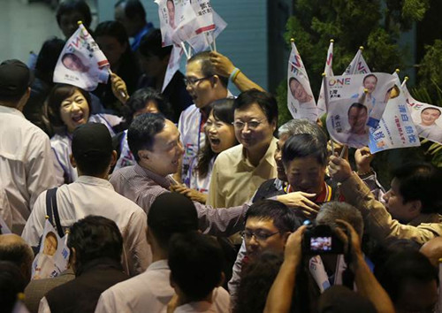 ����֧��Ⱥ����·�ڻ�����ͦ���������쳤�ֱۺ����������֡���ͼ/����ʱ���ӱ����������㣩