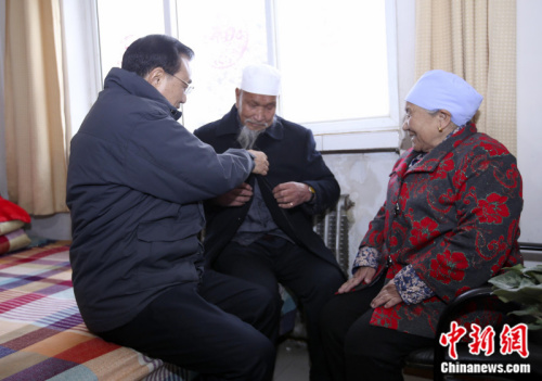 <a target='_blank' href='http://www.chinanews.com/'></a> 
