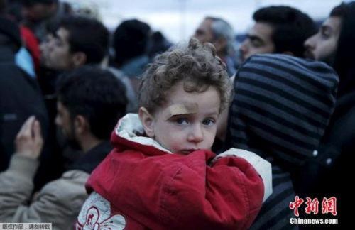 滞留希腊的难民。 滞留希腊的难民。