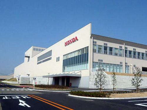 发生地震的区域是日本重要工业基地,丰田,三菱,日产,本田,索尼等全球