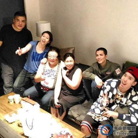 ������ȫ�Ҹ���ͼƬ��Դ��̨�塰��ɭ�����ơ�