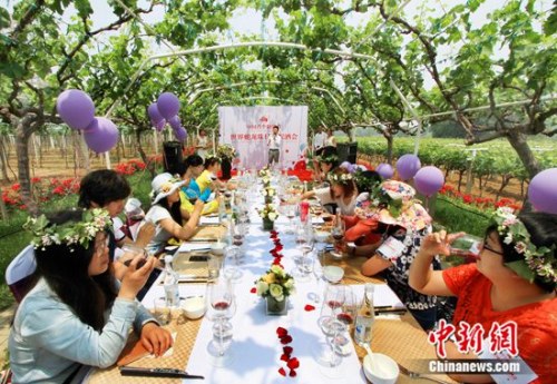 ���Ѿƴ���ף�������������ա����� ��̨�ֳ�