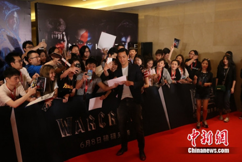 �����桢�ڷ������̺Ϊ�ֳ���˿ǩ��