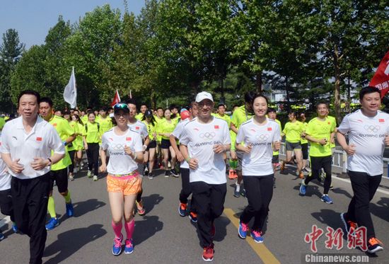 �й���ί����ϯ������Ϊ���ܻ����