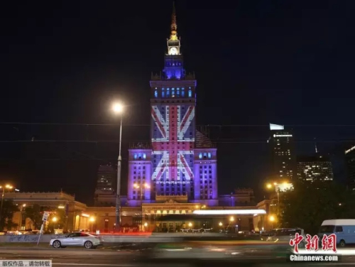 ����ʱ��6��22�գ�������ɳ����ѧ�Ļ�������Ͷ���Ӣ�����������죬֧��Ӣ������ŷ�ˡ�