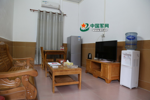 琛航岛家属房内景。兰培元 摄 琛航岛家属房内景。兰培元 摄