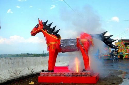 �����������Ȱ��������������Ļ�7��20�ջ��ȵǳ���̨�塶���ϱ����������Ľ���Ӱ