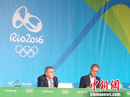 巴赫回答记者提问。<a target='_blank' href='http://www.chinanews.com/' >中新网</a>记者 卢岩 摄。 巴赫回答记者提问。<a target='_blank' href='http://www.chinanews.com/' >中新网</a>记者 卢岩 摄。