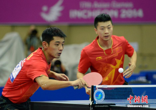 ����������˭����д���棿<a target='_blank' href='http://www.chinanews.com/'>������</a>�� ���� ��