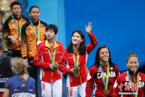 刘蕙瑕(左)。<a target='_blank' href='http://www.chinanews.com/' >中新网</a>记者 杜洋 摄。 刘蕙瑕(左)。<a target='_blank' href='http://www.chinanews.com/' >中新网</a>记者 杜洋 摄。