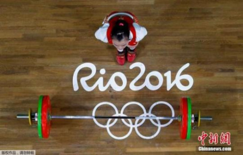 ����ʱ��8��7�գ�2016��Լ���˾���Ů��53���Ｖ���������ž�ͦ��123����ʧ����Ե���ơ�ͼΪ���ž��ڱ����С�