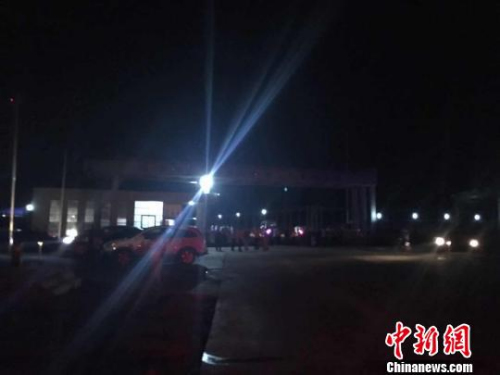 事发现场已封锁。钟欣 摄 事发现场已封锁。钟欣 摄
