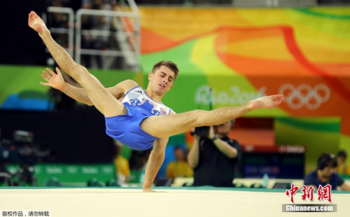 图为英国选手惠特洛克在比赛中。 图为英国选手惠特洛克在比赛中。