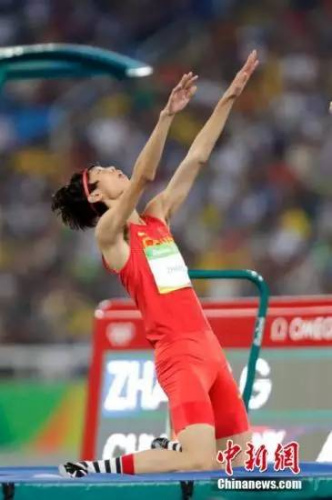 当地时间8月14日,张国伟在比赛中。<a target='_blank' href='http://www.chinanews.com/' >中新网</a>记者盛佳鹏摄影 当地时间8月14日,张国伟在比赛中。<a target='_blank' href='http://www.chinanews.com/' >中新网</a>记者盛佳鹏摄影