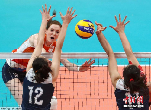 当地时间8月18日,2016里约奥运会女排半决赛,中国队对阵荷兰队。 当地时间8月18日,2016里约奥运会女排半决赛,中国队对阵荷兰队。