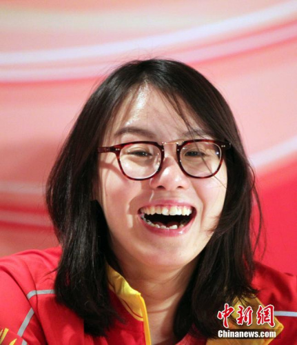傅园慧新表情包上线 <a target='_blank' href='http://www.chinanews.com/'>中新社</a>记者 洪少葵 摄 傅园慧新表情包上线 <a target='_blank' href='http://www.chinanews.com/'>中新社</a>记者 洪少葵 摄