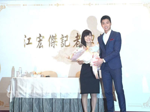 �����(��)�͸�ԭ��(��)��22����̨����־úʹ󷹵��ٿ����߻ᣬ�����˵������̨����ʽ�������ҵ����Ÿ�ԭ��С�㡣���������硱��������ΰ��