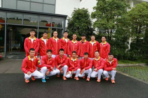 �й�һ���жӺ�Ӱ�����췽��ͼ