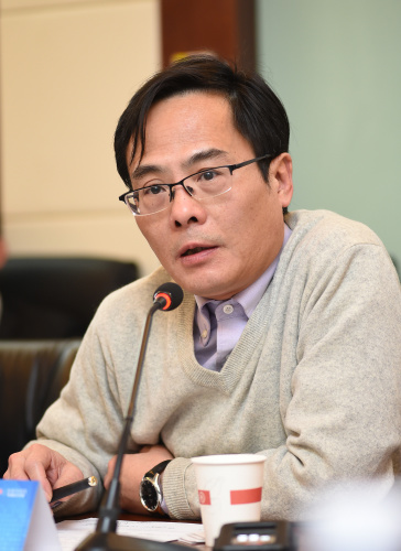 中国社科院俄罗斯东欧中亚所研究员姜毅 中国社科院俄罗斯东欧中亚所研究员姜毅