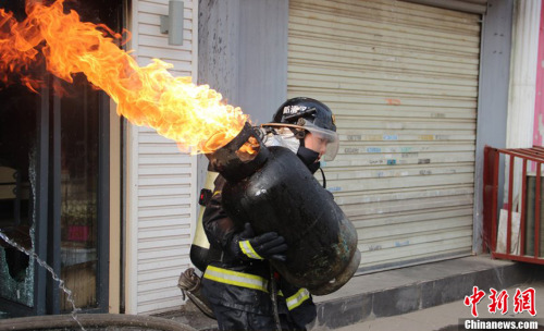图片来源:cfp视觉中国中新网北京11月8日电(吕春荣)明天是全国119消防