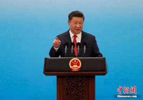 图为:2016年9月3日,国家主席习近平在杭州出席二十国集团工商峰会开幕式,并发表题为《中国发展新起点 全球增长新蓝图》的主旨演讲。 图为:2016年9月3日,国家主席习近平在杭州出席二十国集团工商峰会开幕式,并发表题为《中国发展新起点 全球增长新蓝图》的主旨演讲。