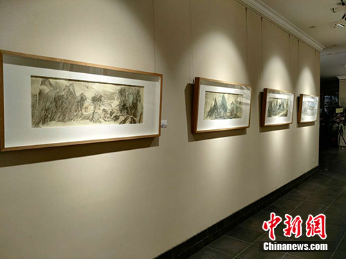 画展现场。<a target='_blank' href='http://www.chinanews.com/' >中新网</a>记者 宋宇晟 摄 画展现场。<a target='_blank' href='http://www.chinanews.com/' >中新网</a>记者 宋宇晟 摄