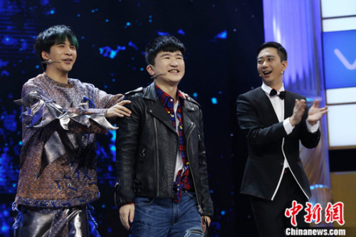 ����ΰ�����Խ����Ŵ��