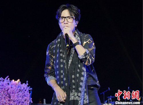 ͼΪѦ֮ǫ�� ��Ȩ ��