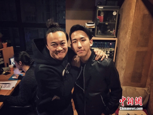 �ƺ����ͳ���Ѹ