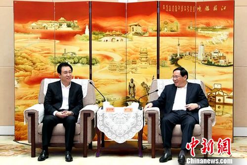 ˫������