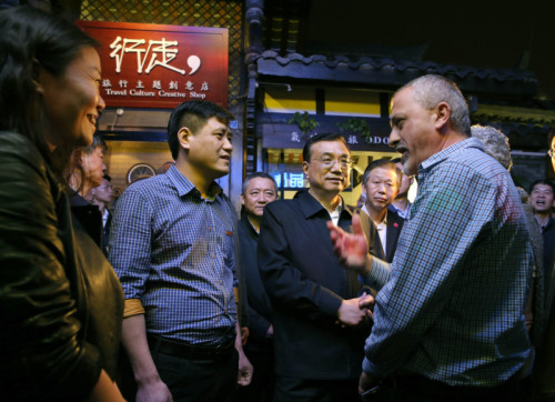 2016��4��25��������Ժ�������ǿ����ɶ���խ���� ͼƬ��Դ���й�������