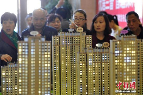 ����ͼ������ѡ����Ʒ���� <a target='_blank' href='http://www.chinanews.com/'>������</a>���� Τ�� ��
