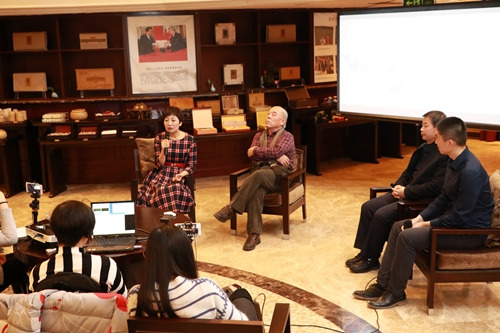 �α���̸�����췽��ͼ